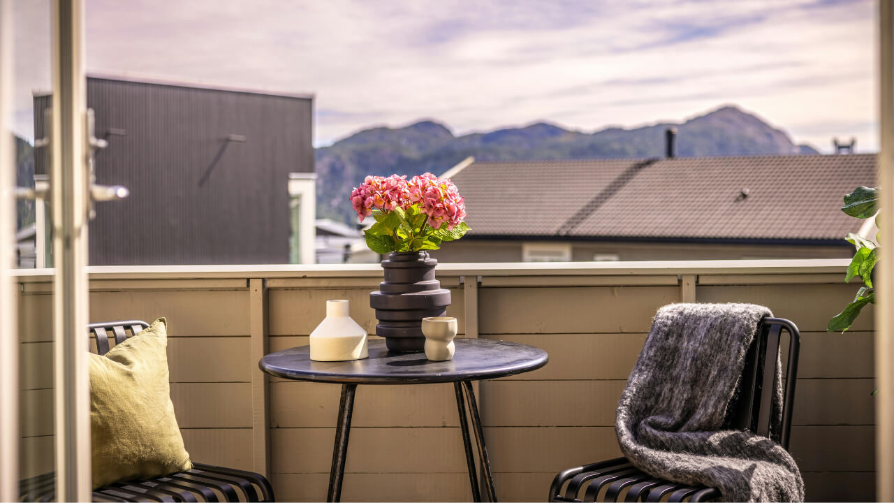 jak-zutulnit-panelakovy-balkon-7