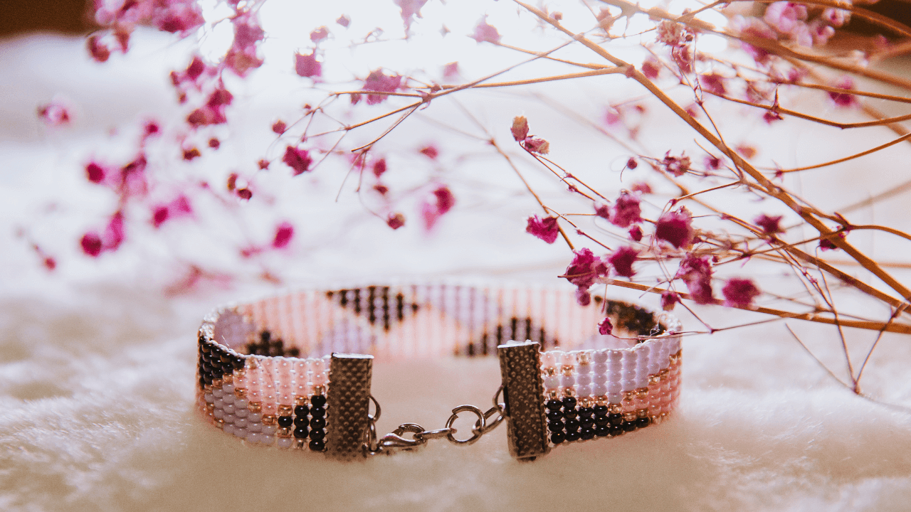 naramek-sity-z-koralku